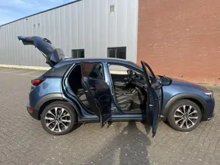 Foto 14 van Mazda CX-3 2.0 SkyActiv-G 120 GT-M Automaat 74 dkm