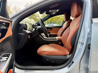 Foto 19 van Mercedes-Benz C-klasse 200 Luxury Line, 1e eigenaar, NAP, CarPlay, Leder, DISTRONIC, 18 inch