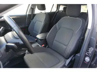 Foto 15 van Ford Focus Wagon 1.0 EcoB.125PK Hybrid Titanium X Bus./Trekhaak/ Technology Pack.