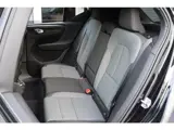 Foto 25 van Volvo XC40 2.0 B4 Momentum Business Camera, Stoel/Stuurverwarming, Trekhaak, Cruise Control