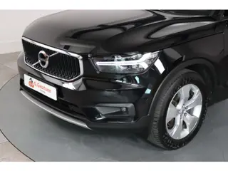 Foto 20 van Volvo XC40 2.0 B4 Momentum Business Camera, Stoel/Stuurverwarming, Trekhaak, Cruise Control
