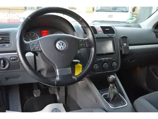 Foto 18 van Volkswagen Golf Variant 1.4 TSI Highline 160PK | Airco | Navi | Nwe Ketting| Garantie