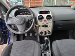 Foto 17 van Opel Corsa 1.0-12V Edition 5-Drs Airco! Bj:2009