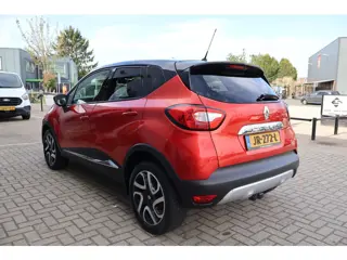 Foto 19 van Renault Captur 1.2 TCe Xmod 1e Eigenaar | Af Trekhaak | Stoelverwarming | NL-Auto | Camera | Navi |