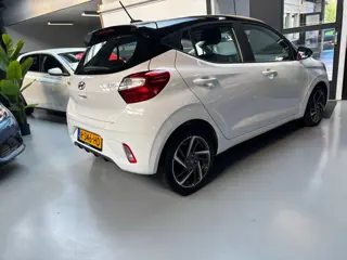 Foto 17 van Hyundai I10 1.0 Comfort / Carplay