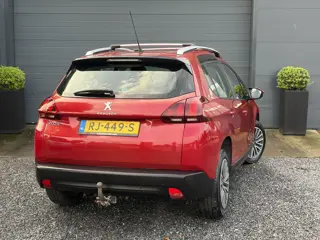 Foto 16 van Peugeot 2008 1.2 PureTech Blue Lion ✓D-riem vv in 11-2023✓1e Eigenaar✓Trekhaak✓Navi✓Carplay✓Airco✓Cr