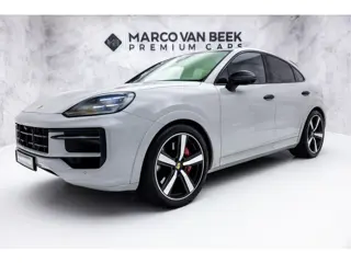 Porsche Cayenne Coupé 3.0 S E-Hybrid 520 PK | Pano | SportDesign | Krijt | Bijrijdersdisplay