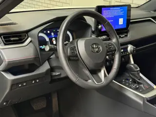 Foto 16 van Toyota RAV4 2.5 Plug-in Hybrid AWD Dynamic