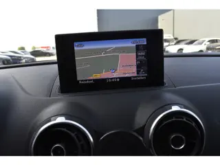 Foto 12 van Audi A3 Sportback 1.6 TDI Ambition Pro Line plus Clima - Cruise - Navi