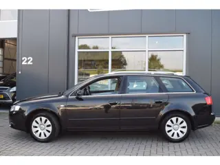Foto 20 van Audi A4 Avant 2.0 Pro Line Business | Clima | Cruise | NAP + APK 11-2027