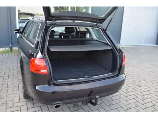 Foto 12 van Audi A4 Avant 2.0 Pro Line Business | Clima | Cruise | NAP + APK 11-2027