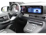 Foto 25 van Mercedes-Benz V-Klasse 300d / AMG / 4-Matic / 7-Persoons / Luchtvering / Pano / Elec Stoelen / Burme