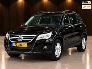 Volkswagen Tiguan 2.0 TSI Comfort&Design 4Motion AUTOMAAT NAVI/CRUISE/AIRCO | NETTE AUTO !