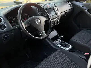 Foto 15 van Volkswagen Tiguan 2.0 TSI Comfort&Design 4Motion AUTOMAAT NAVI/CRUISE/AIRCO | NETTE AUTO !