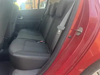 Foto 14 van Renault Clio 1.2 TCe Collection Cruise Clima Lage Km Nap
