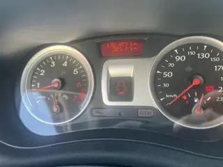 Foto 20 van Renault Clio 1.2 TCe Collection Cruise Clima Lage Km Nap