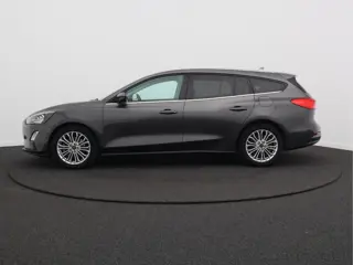 Foto 14 van Ford FOCUS Wagon 1.0 EcoBoost Titanium Business/ compleet!