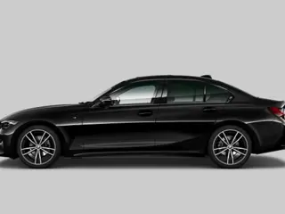 Foto 11 van BMW 3-serie 320i M-Sport | Schuifdak | Laser | Comfort Access