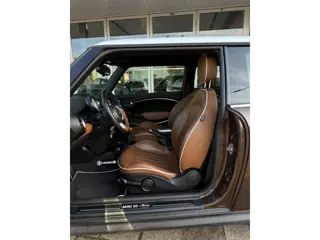 Foto 20 van Mini 3-Deurs 1.6 Cooper Mayfair AIRCO|LEDER|STOEL VERW.|APK TOT 18/10/2027