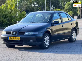 Seat Toledo 1.6-16V Signo | APK 28-06-2027 | Airco | Elektrische ramen |