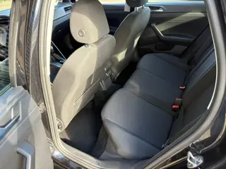 Foto 16 van Volkswagen Polo 1.0 TSI Comfortline CARPLAY/ NAVI/ PARKEERSENSOREN