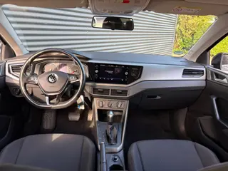 Foto 15 van Volkswagen Polo 1.0 TSI Comfortline CARPLAY/ NAVI/ PARKEERSENSOREN
