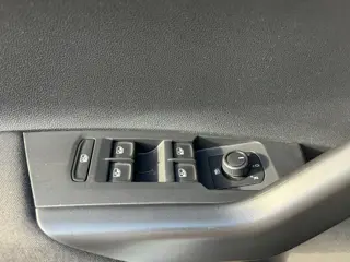 Foto 14 van Volkswagen Polo 1.0 TSI Comfortline CARPLAY/ NAVI/ PARKEERSENSOREN
