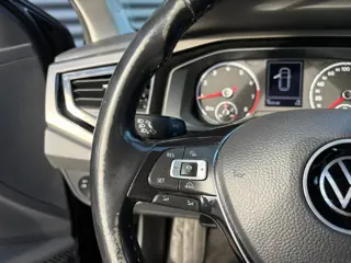 Foto 11 van Volkswagen Polo 1.0 TSI Comfortline CARPLAY/ NAVI/ PARKEERSENSOREN