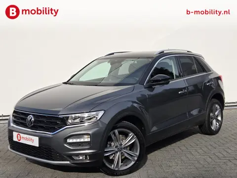 Volkswagen T-Roc 1.0 TSI Style Business Apple CarPlay NL Auto! | Adaptive Cruise Control | PDC V+A |