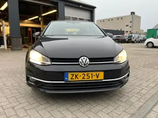 Foto 13 van Volkswagen Golf 1.0 TSI Trendline
