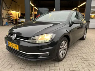 Foto 14 van Volkswagen Golf 1.0 TSI Trendline