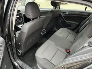 Foto 11 van Volkswagen Golf 1.0 TSI Trendline