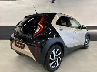 Foto 14 van Toyota Aygo X 1.0 VVT-i MT Pulse | Carplay | 17" | Camera |stoelverwarming