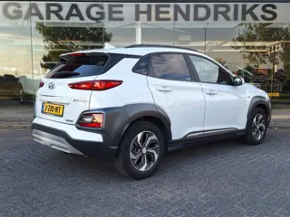 Foto 16 van Hyundai Kona 1.6 GDI HEV Fashion | Climate | Trekhaak 1300kg |  Blindspot | Adaptive CC | Camera | H