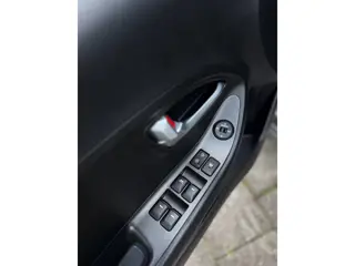 Foto 11 van Kia Picanto 1.2 CVVT BusinessLine AIRCO|BLUETOOTH|LM VELGEN
