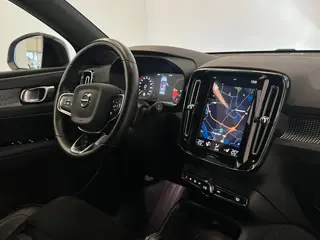 Foto 19 van Volvo XC40 1.5 T5 Recharge / Nieuwe Accu / Dealer onderhouden
