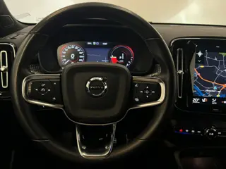 Foto 20 van Volvo XC40 1.5 T5 Recharge / Nieuwe Accu / Dealer onderhouden