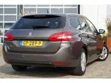 Foto 29 van Peugeot 308 SW 1.2 PureTech Blue Lease Executive 110pk | Audio-navigatie full map | Cruise Control |