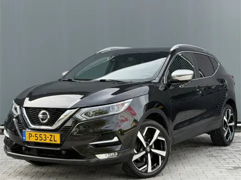 Nissan QASHQAI BWJ 2019 | 1.2T 116PK Tekna + | TREKHAAK | PANO DAK | LEER | CLIMA | 360 CAMERA | STO