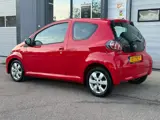 Foto 30 van Toyota Aygo 1.0 VVT-i Aspiration| AUTOMAAT| AIRCO| NAP