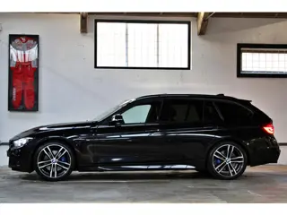 Foto 19 van BMW 3-serie Touring 318i High Executive M Sport | 19" | HUD | Panoramadak | Trekhaak | NL Geleverd