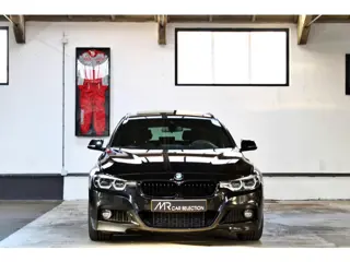 Foto 18 van BMW 3-serie Touring 318i High Executive M Sport | 19" | HUD | Panoramadak | Trekhaak | NL Geleverd