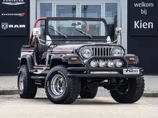 Jeep CJ 5 Laredo