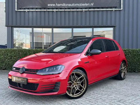 Volkswagen Golf 7 GTI Performance 2.0 TSI 320pk DSG / Aut. Pano Leder Dynaudio Milltek Eventuri 19" 