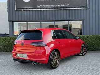 Foto 20 van Volkswagen Golf 7 GTI Performance 2.0 TSI 320pk DSG / Aut. Pano Leder Dynaudio Milltek Eventuri 19"