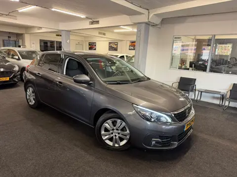 Peugeot 308 1.2 PureT.*NAP*PANO*NAVI*LED*2018 (bj 2018)