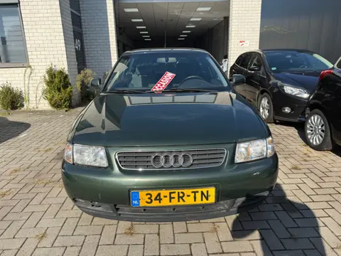 Audi A3 1.6 Attraction
