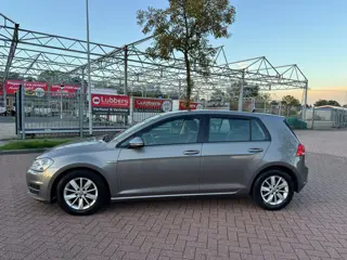 Foto 16 van Volkswagen Golf 1.6 TDI Trendline BlueMotion