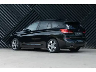 Foto 11 van BMW X1 xDrive25e M-Sport Pano HUD ACC Keyless Adapt. LED Camera Park Assist