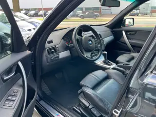 Foto 16 van BMW X3 2.5i Xdrive APK05-2027 AIRCO XENON CRUISECONTROLE PANORAMA TREKHAAK